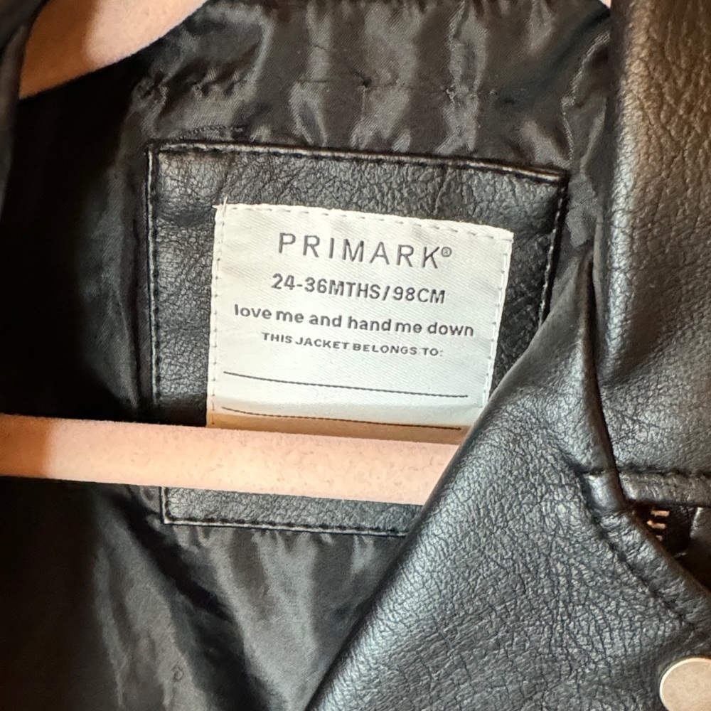 Primark Edgy Chic: Kids' Black Faux Leather Moto Jacket Unisex Size 2-3 years - Picture 4 of 7